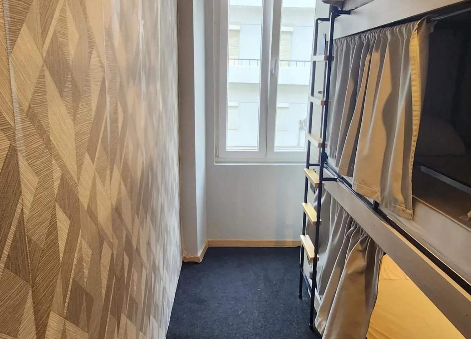 Apartment Daora Lisbon Low Cost Hostel Portugal